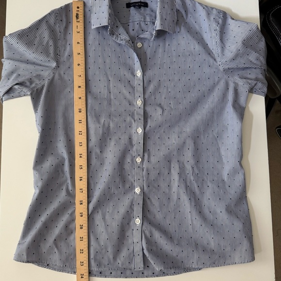 Lands End No Iron Supima Cotton 3/4 sleeve polka dot button up blouse size 8 - Picture 10 of 11